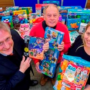 Toys on the Table 2017
