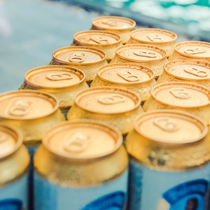 Image: beer cans