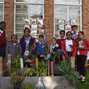 Image: Schoolchildren at Mayflower primary school
