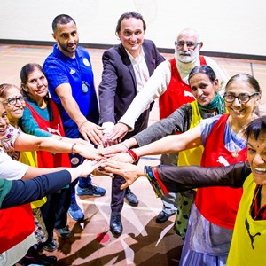 Cllr Clarke joins members of Leicester Changing Diabetes Healthy Goals session at Belgrave Neighbourhood Centre