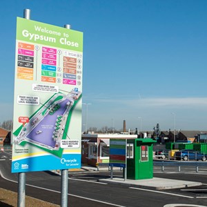 Entrance to Gypsum Close recycling centre