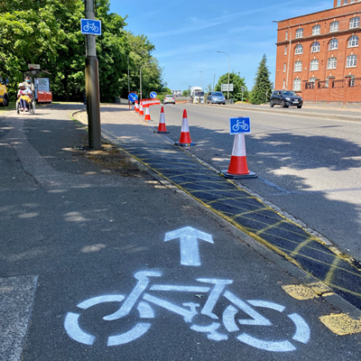 New lane and markings at Abbey Park Road