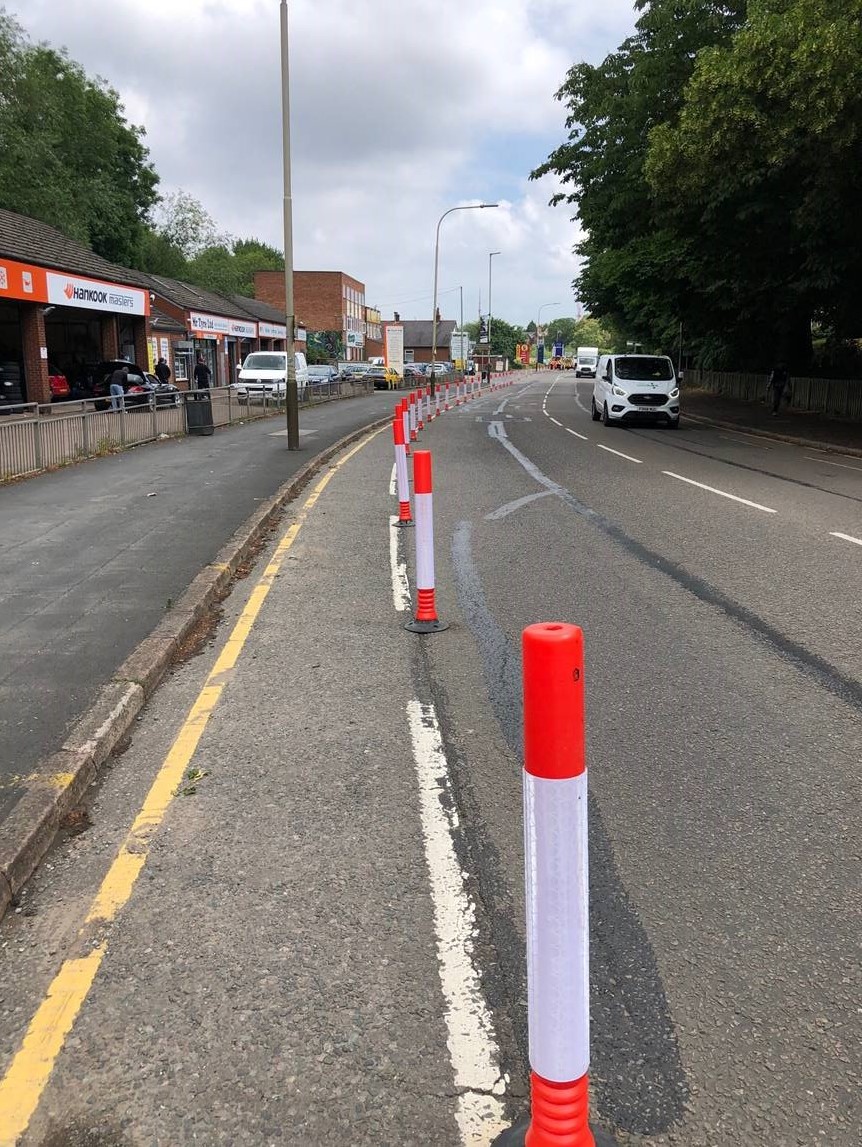 New cycle track installed along Aylestone Road