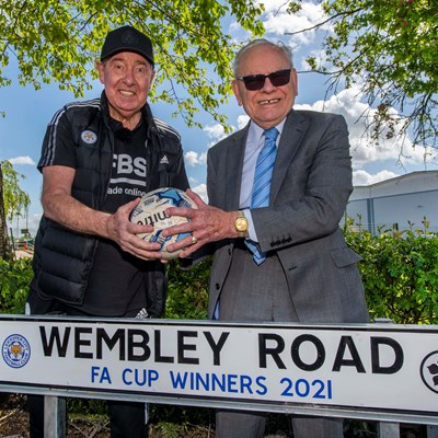 The Birch and David Edwards at the new Wembley Rd sign