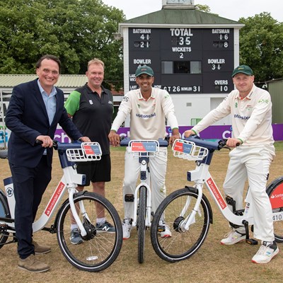 Cricketers with Santander e-bikes