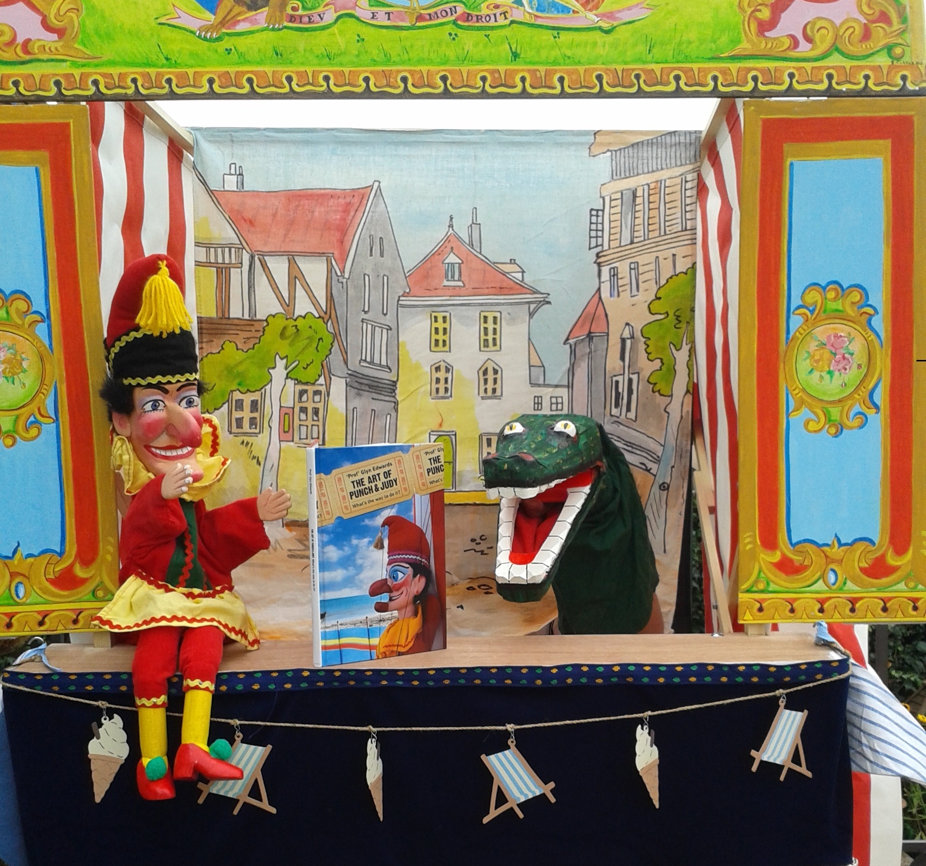 Puppet Paradise at Newarke Houses Museum