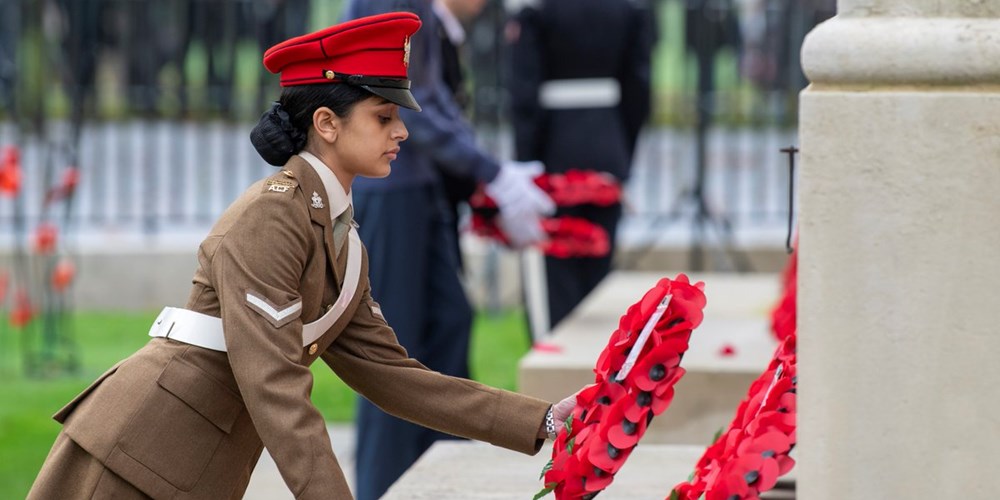Wreath-laying at a previous Service of Remembrance in Leicester
