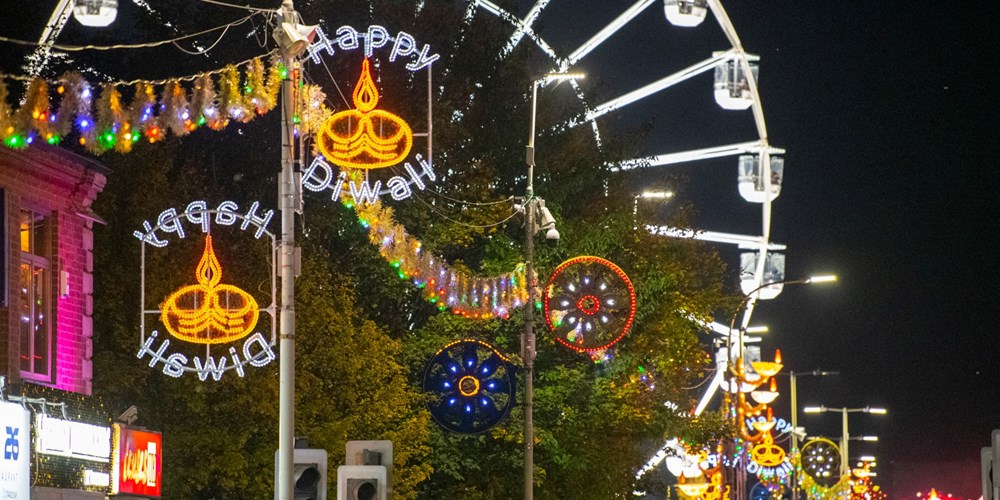Leicester restores traditional Diwali festivities to Cossington Park